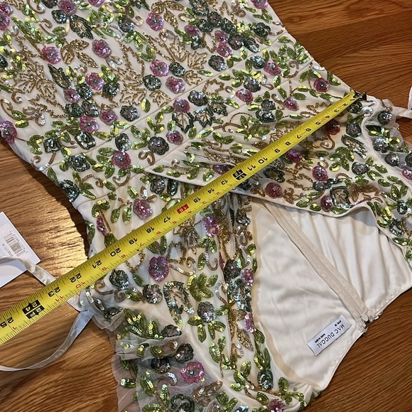Mac Duggal Beige Floral Embellished Flutter Cap Sleeve Size 16 NWT. - Picture 9 of 16